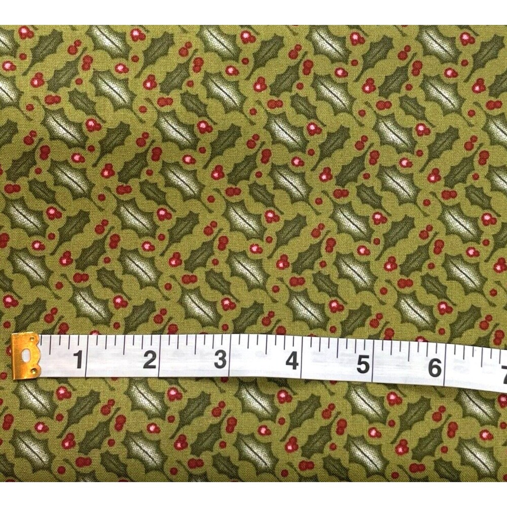 OOP Xmas Olive Green Holly & Ivy Berry Cotton Fabric Xmas Blender Remnant